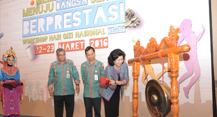 Bangsa Sehat Berprestasi Melalui Percepatan Perbaikan Gizi pada 1000 Hari Pertama Kehidupan